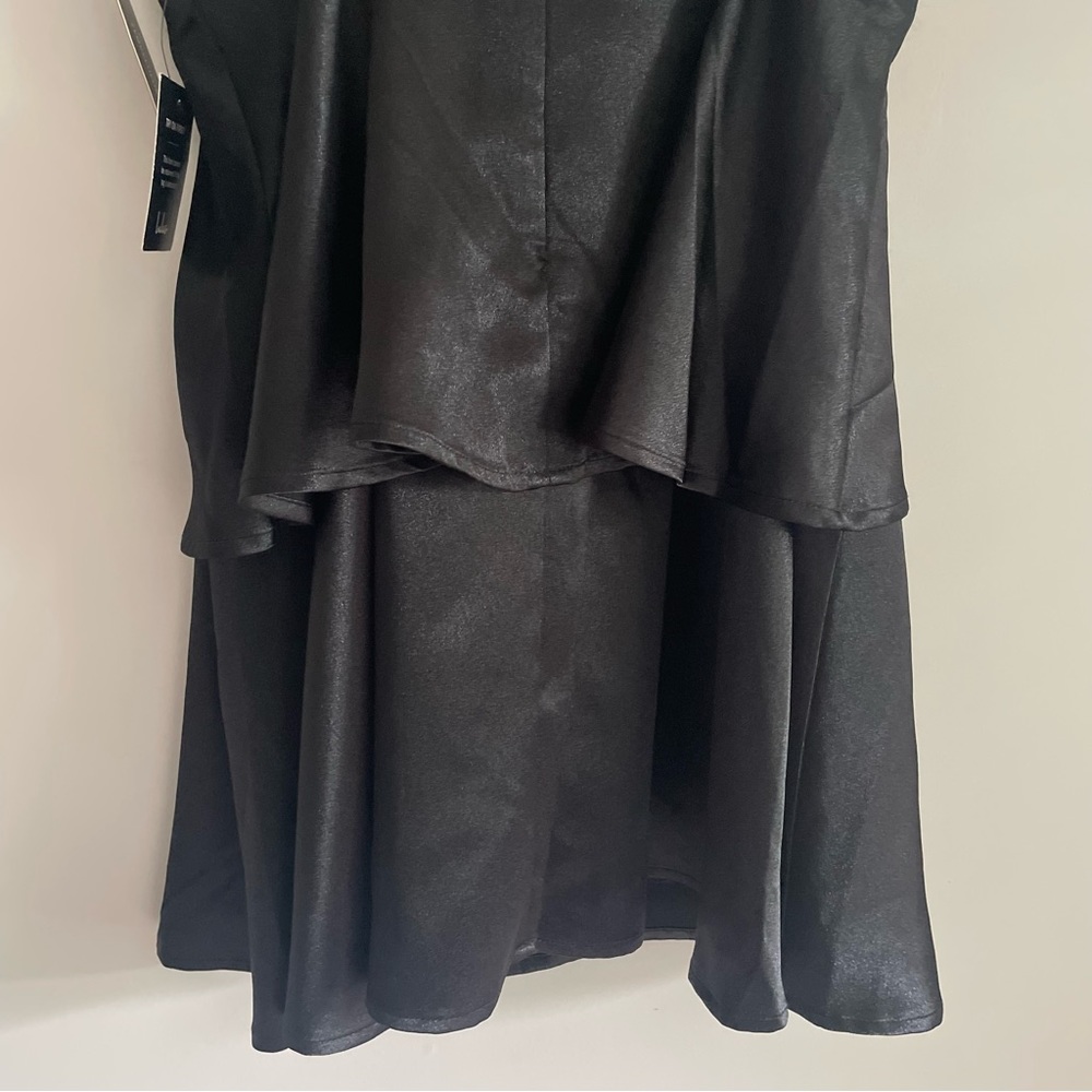 NWT Lulu’s Black Dress Sequined Tiered Plunge LBD Mini Size Small - Picture 9 of 9